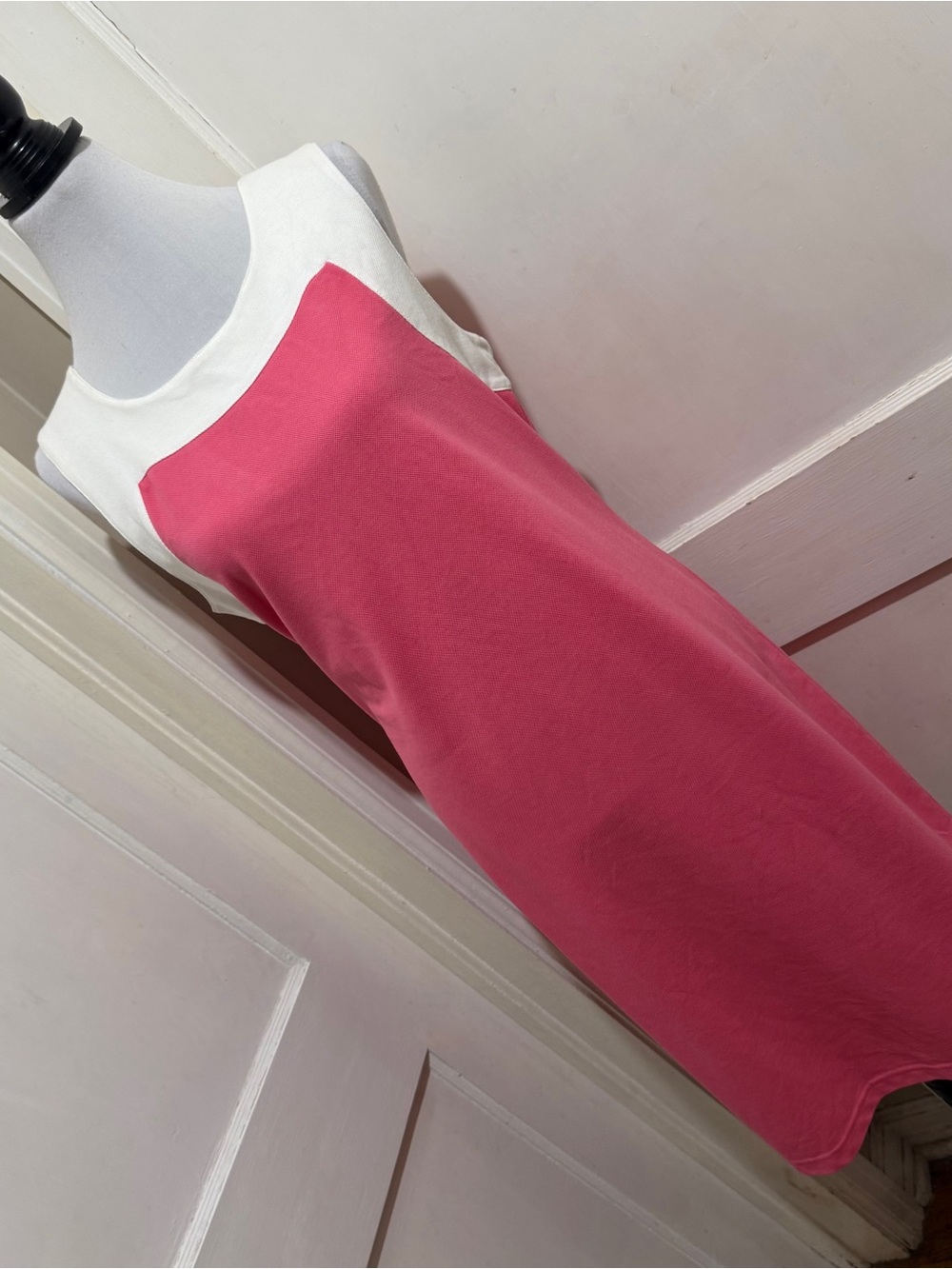Vintage Izod Sleeveless Shift dress in pink and white